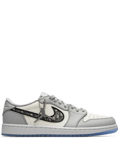 schuhe nike dior|jordan 1 dior low price.